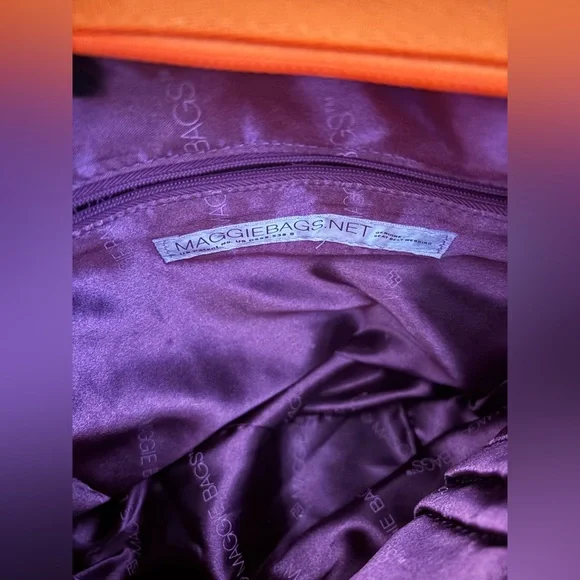 Maggie Net Bags Orange and White Checkered Backpack Seatbelt - Picture 6 of 6